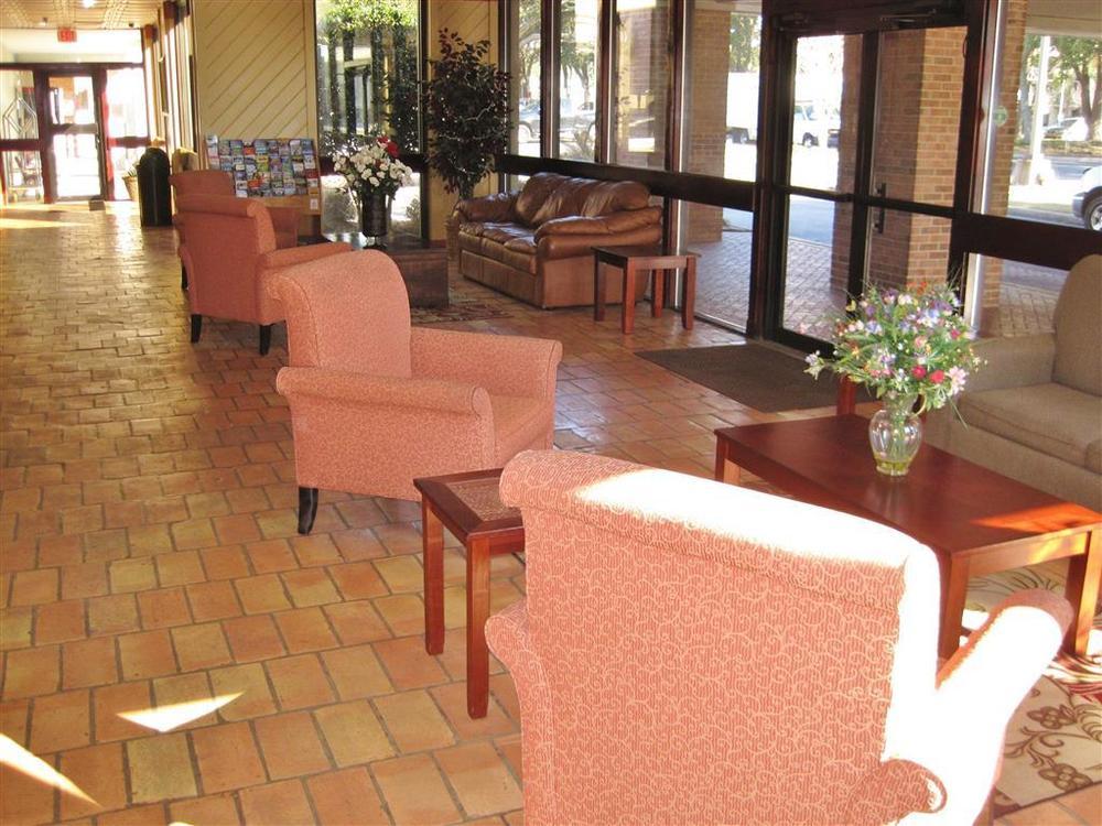 Rest And Relax Inn Pensacola Interior photo